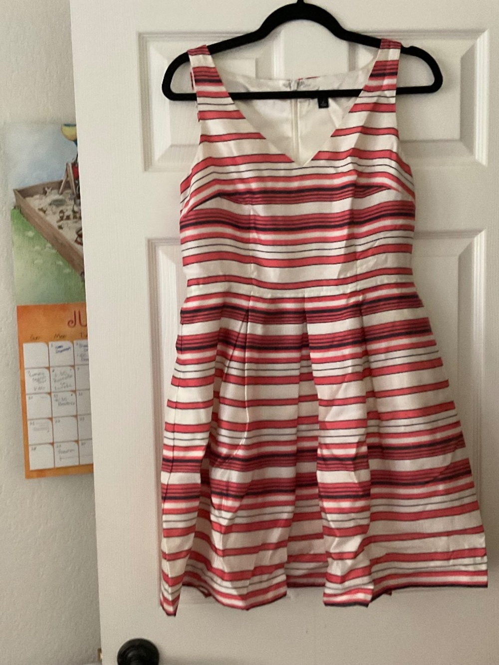 Ann Taylor Dress NWOT size 4 retail 139